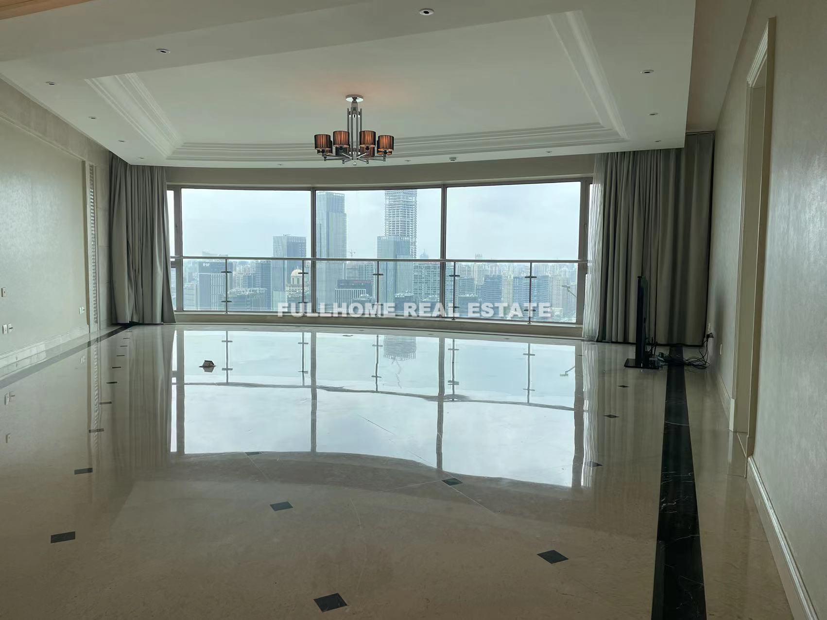 Shimao Riviera Garden - 4 bedroom apartment in Shanghai, Lujiazui, Pudong
