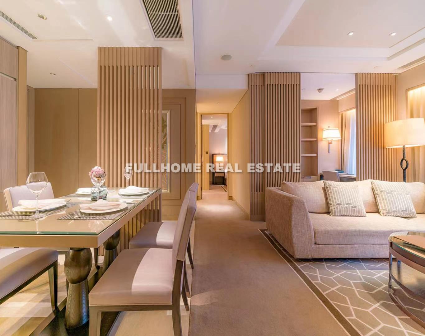 Same compound: IFC Residence, 1 bedrooms in Shanghai