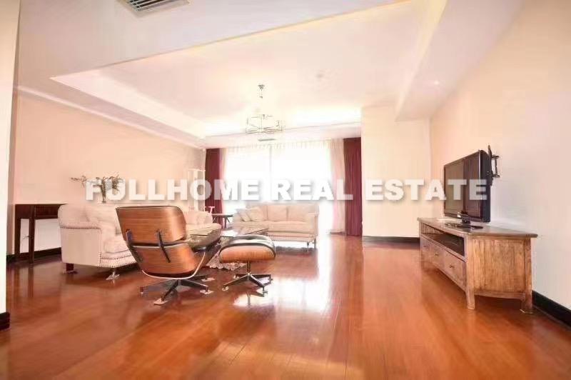 JinLin TianDi - 3 bedroom apartment in Shanghai, Xintiandi, Downtown
