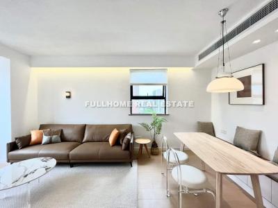 Same compound: Jinhui Garden, 2 bedrooms in Shanghai