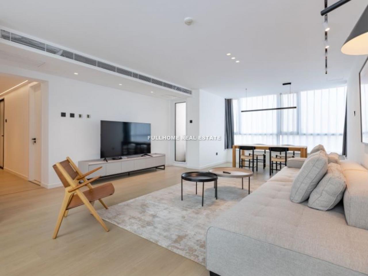 Similar property: China Central Place, 2 bedrooms, 138 sqm in Beijing