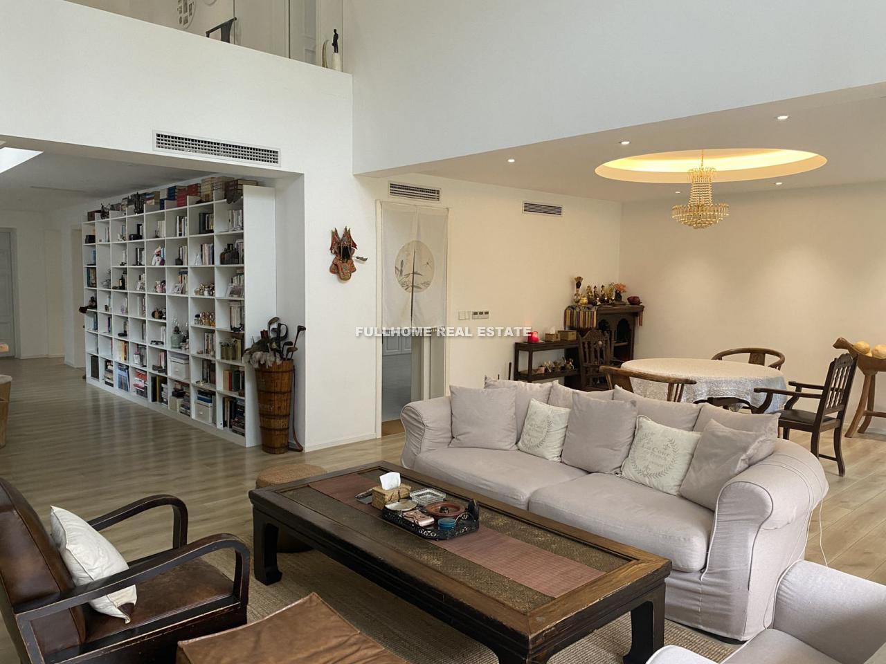 Similar property: Dynasty Garden, 4 bedrooms, 450 sqm in Beijing