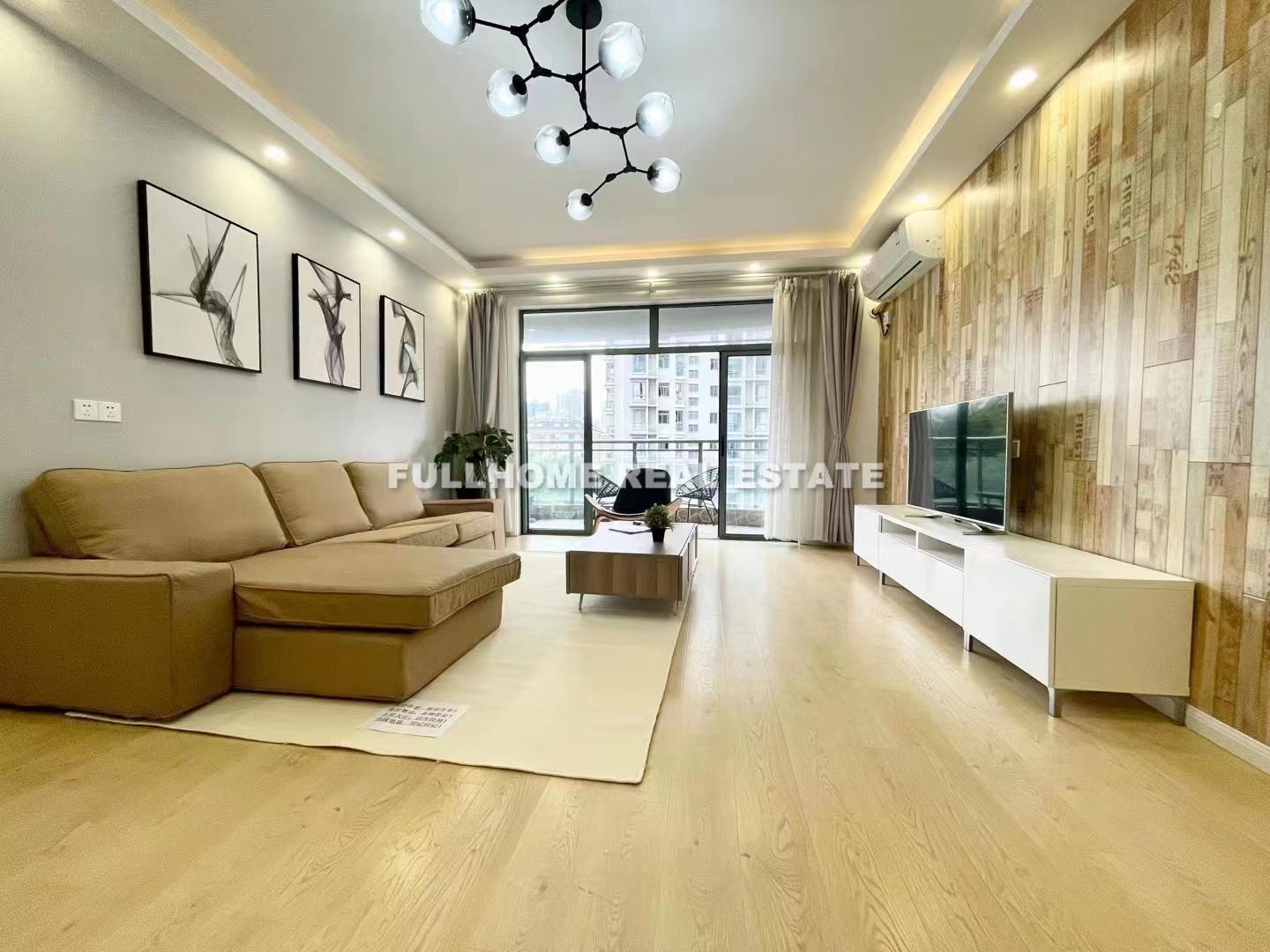 Hong Kai Wan Garden - 2 bedroom apartment in Shanghai, Downtown, Downtown