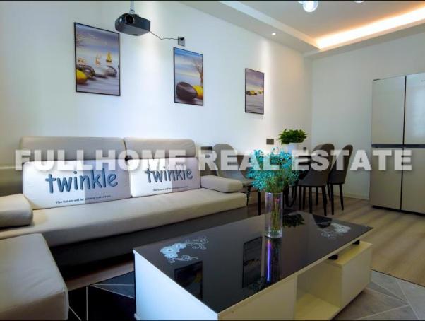 Same compound: Ke Ning Apartment, 1 bedrooms in Shanghai
