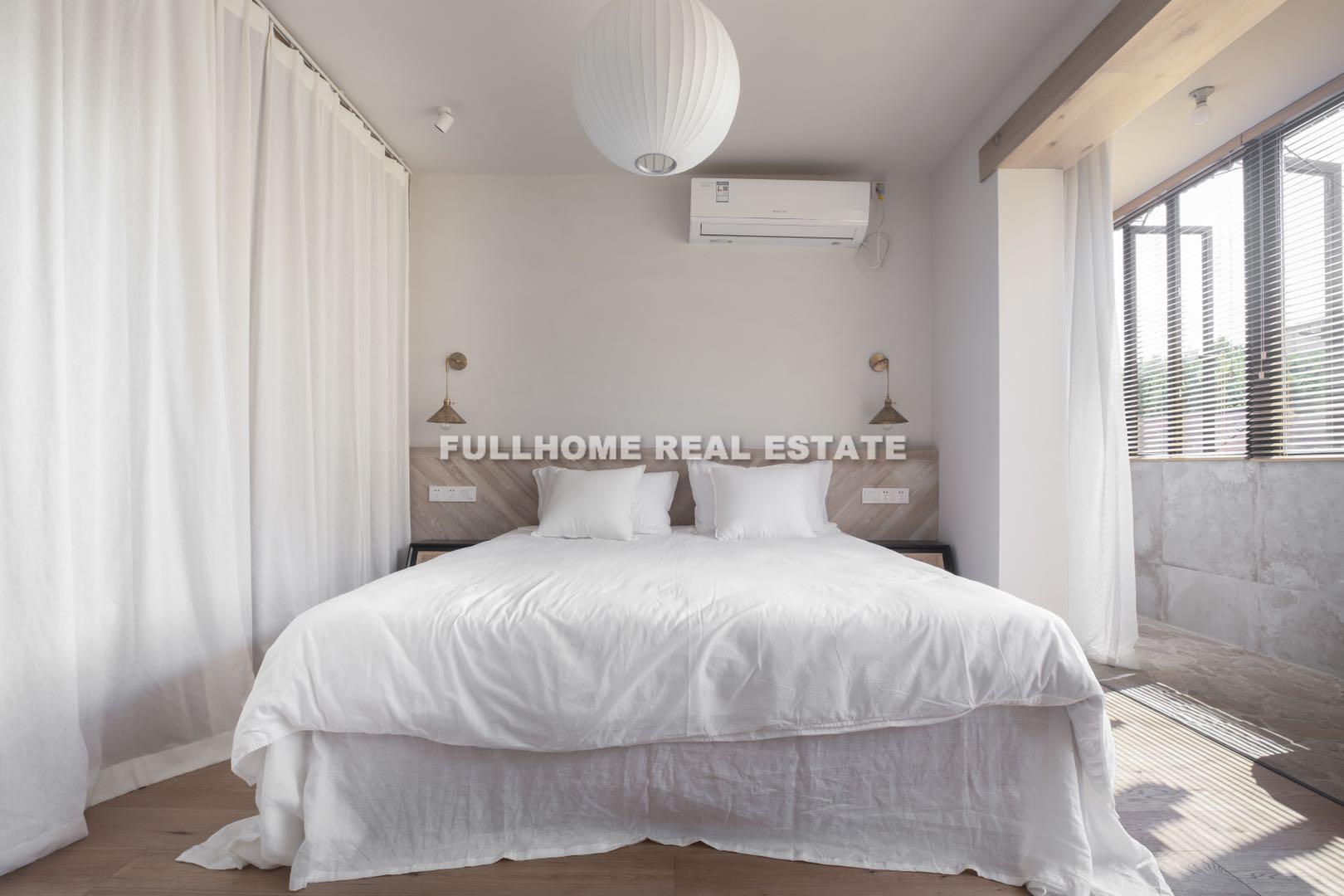 Lane 1-500 Wanpin Road Old House	 - Interior view 5, Shanghai rental property