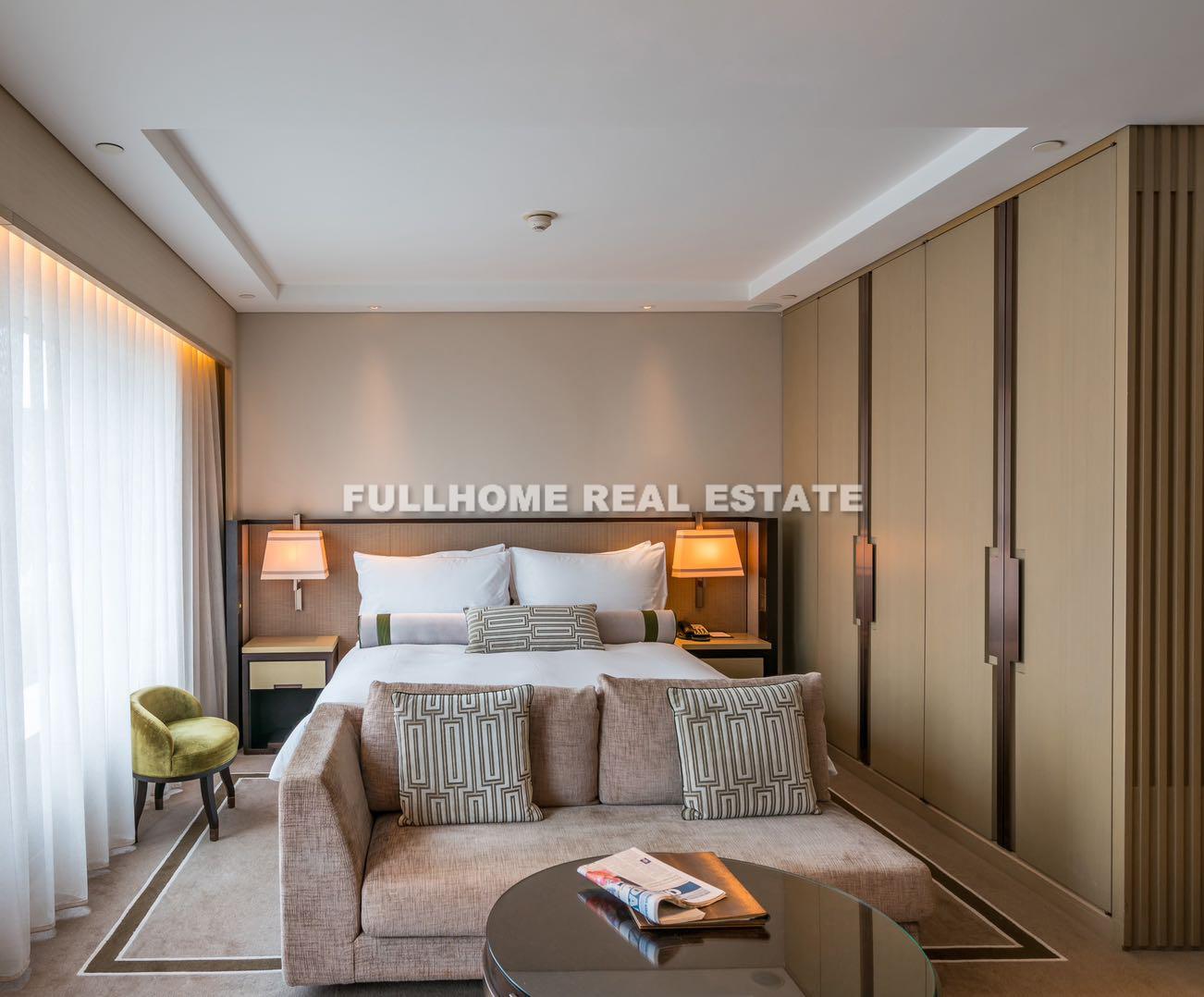 Same compound: IFC Residence, 1 bedrooms in Shanghai
