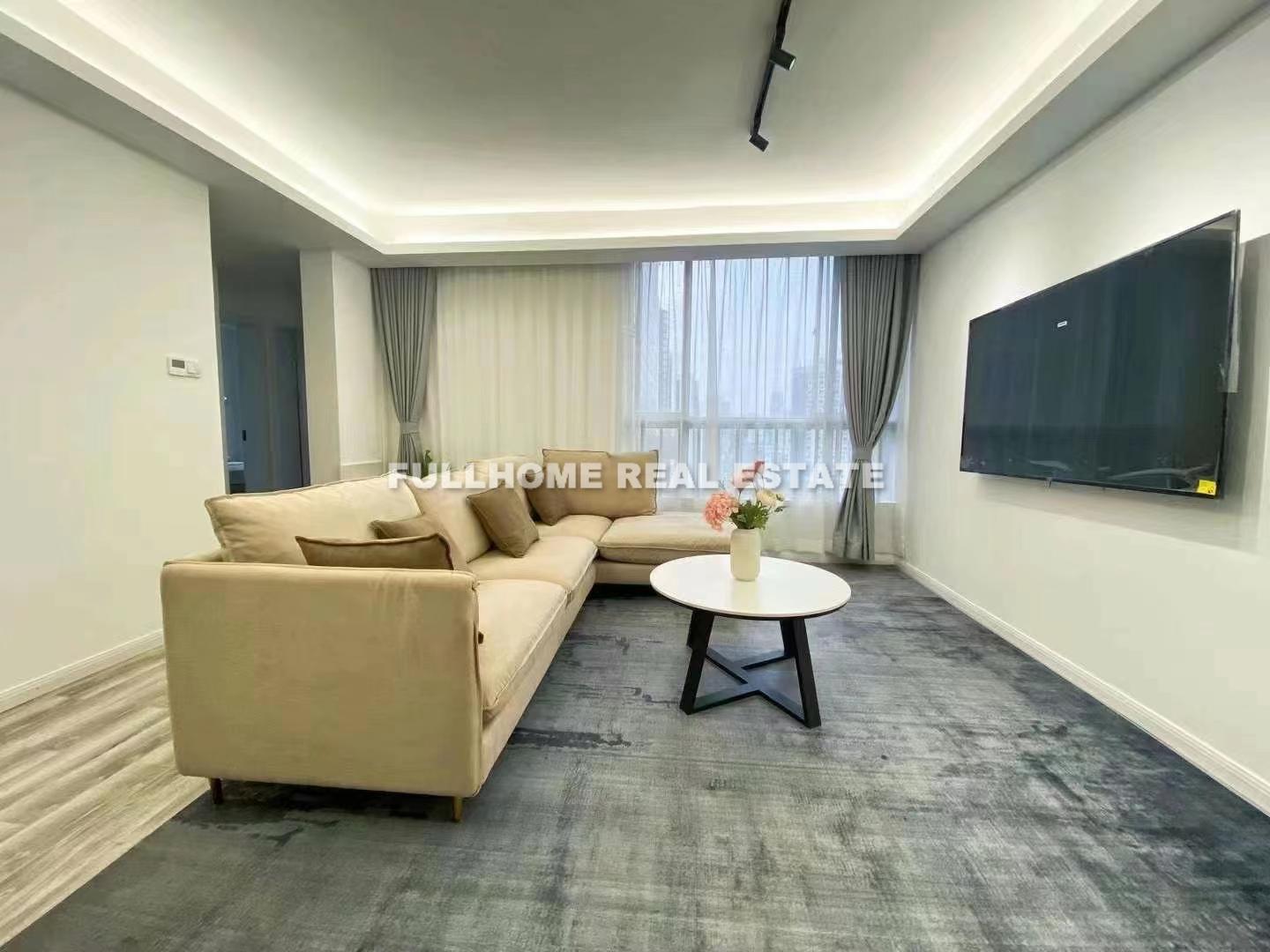 Yinxing Homeland - 2 bedroom apartment in Shanghai, Downtown, Downtown