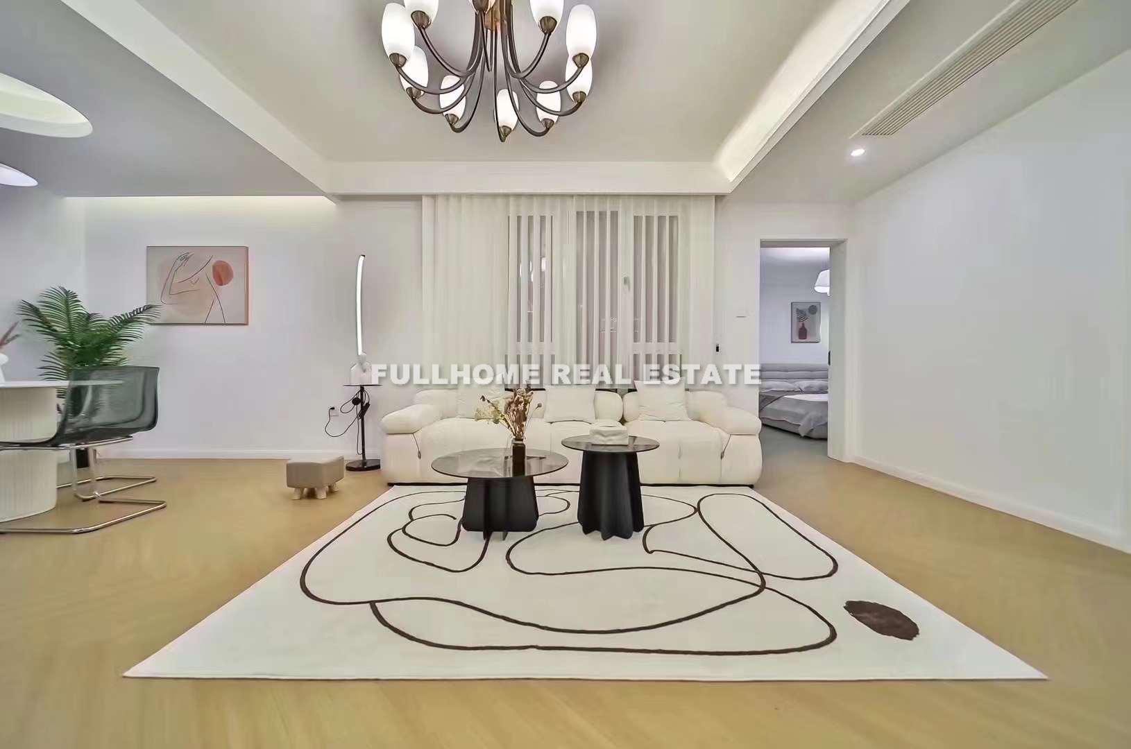 Yu Xin Apartment - 3 bedroom apartment in Shanghai, Downtown, Downtown