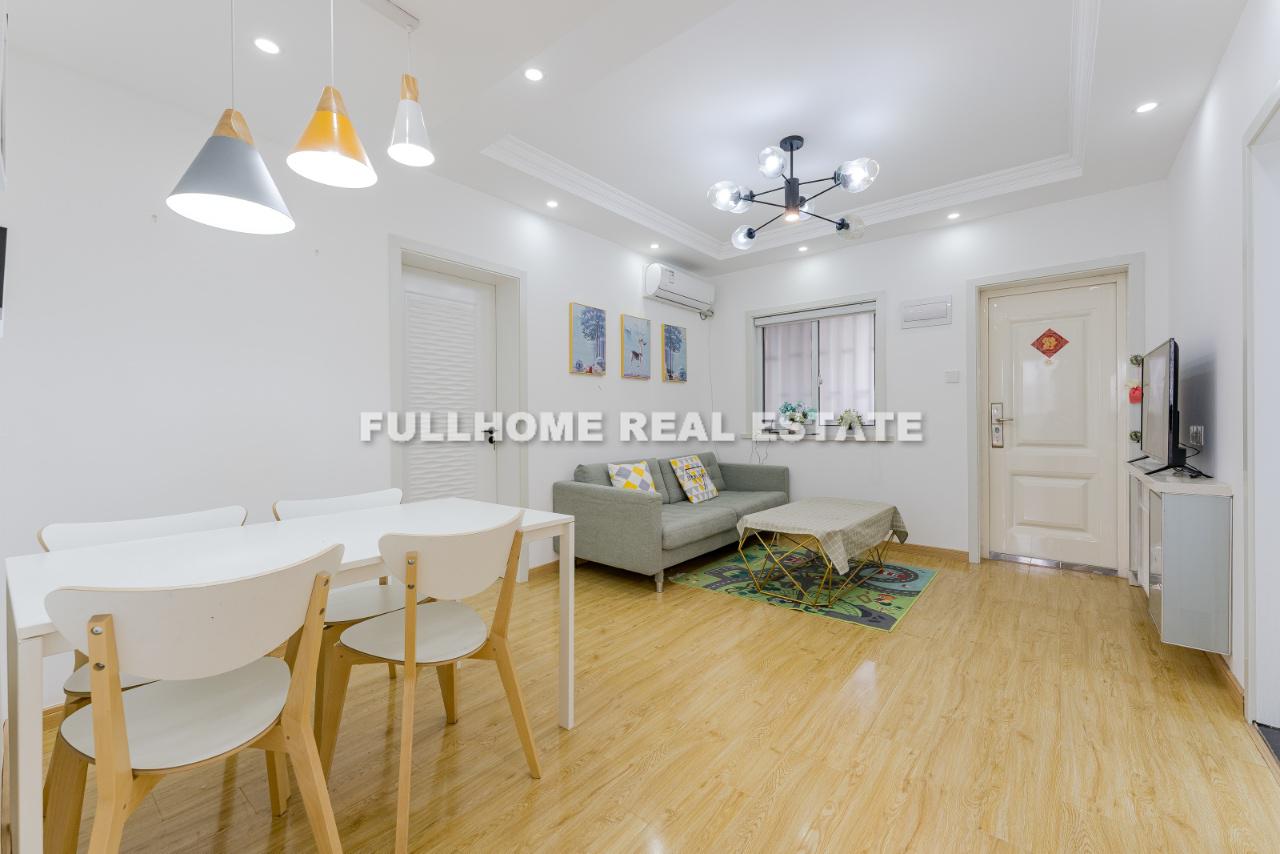 Same compound: Yuan Jing Yuan, 3 bedrooms in Shanghai