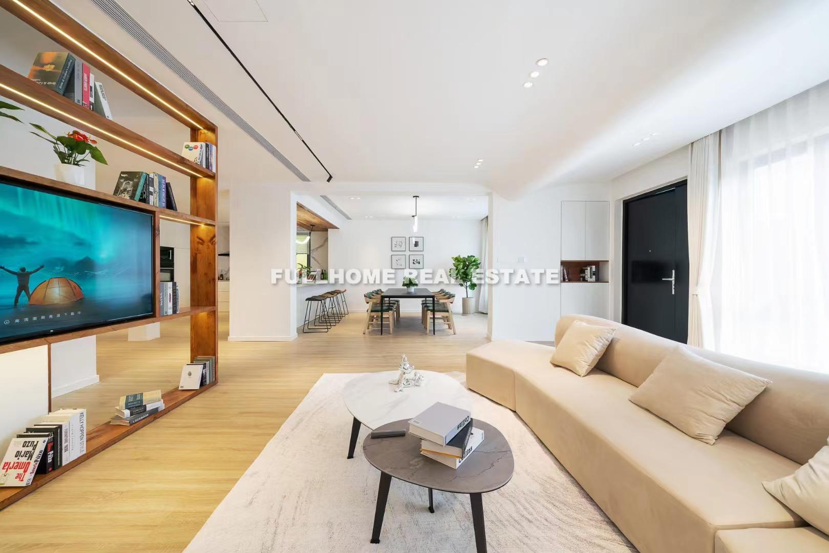 Western Suburban Garden - 5 bedroom apartment in Shanghai, Qingpu, Suburb
