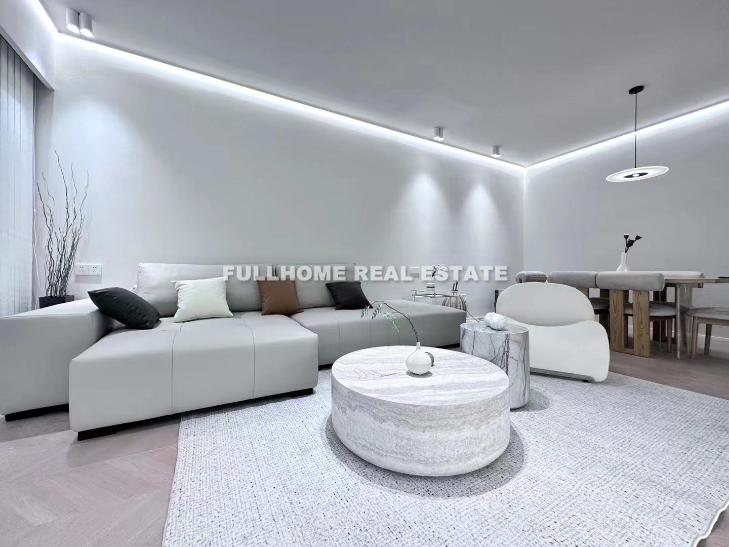 Lakeville Regency - 3 bedroom apartment in Shanghai, Xintiandi, Downtown