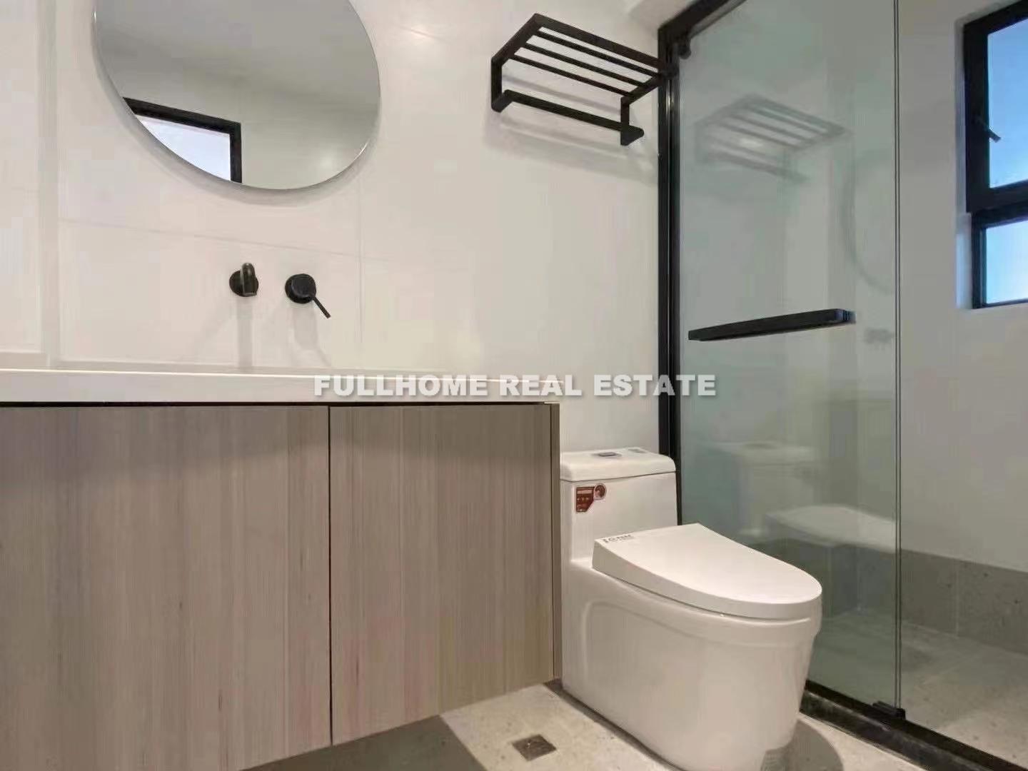 Lane 1-500 Lan Gao Road Old House	 - Interior view 2, Shanghai rental property