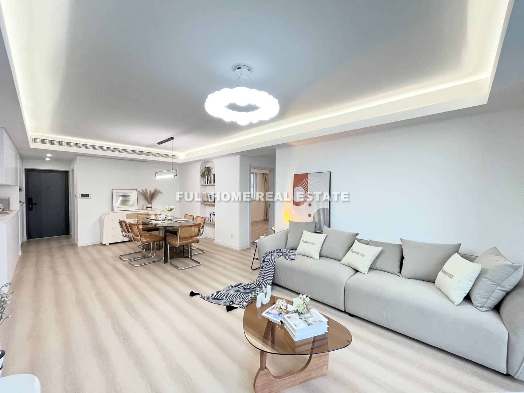 Hongtai Apartment - 3 bedroom apartment in Shanghai, People Square, Downtown
