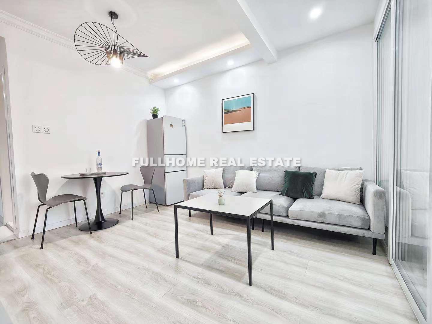 Lane 1-1000 Changning Road Old House	 - Interior view 3, Shanghai rental property