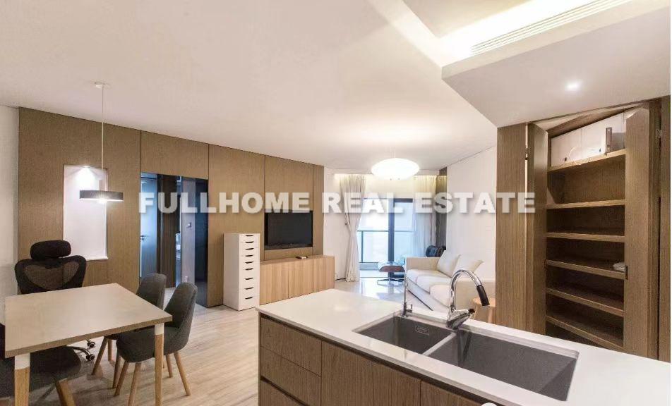 Park Lane - 2 bedroom apartment in Shanghai, Jing An, Downtown