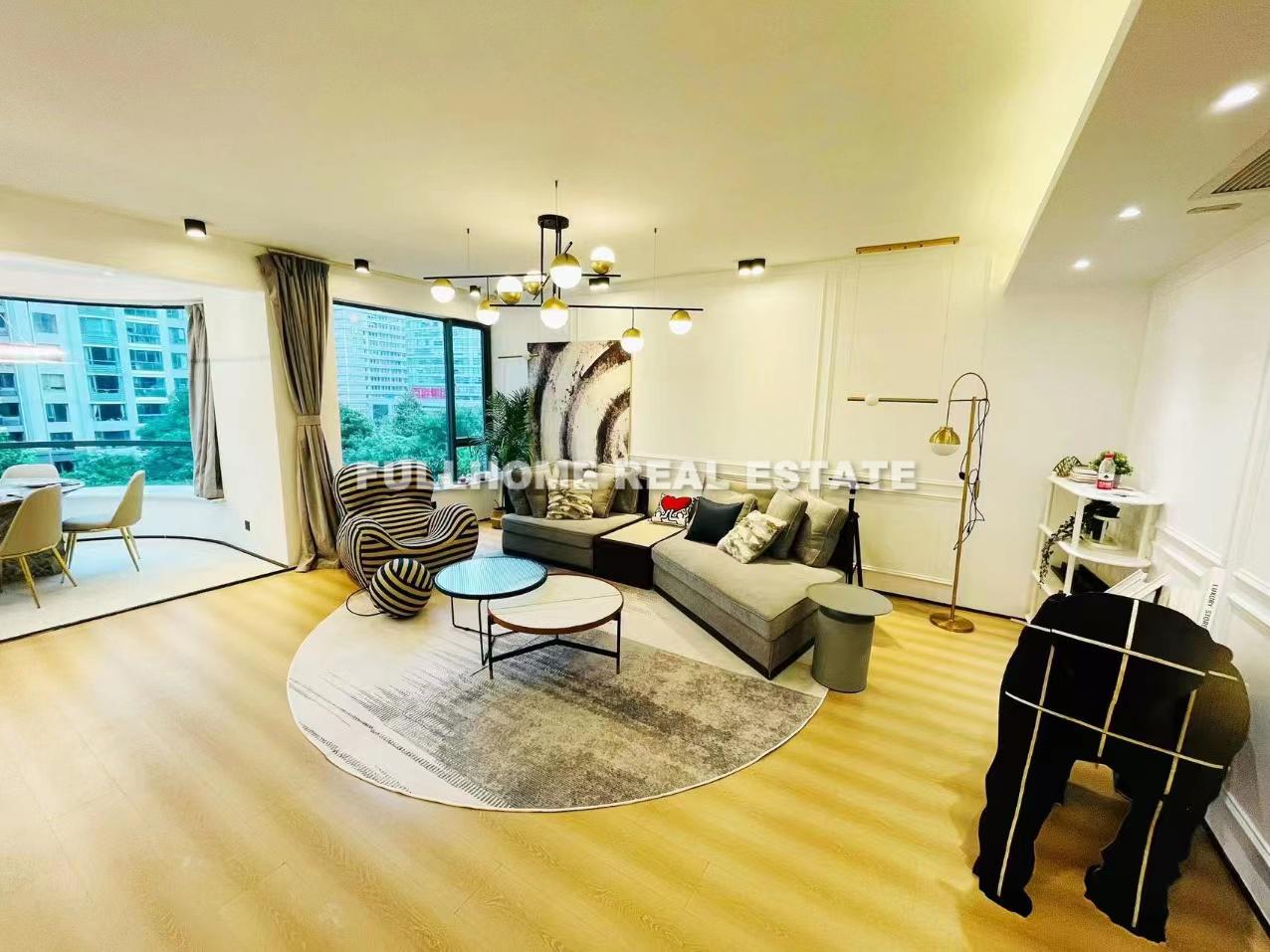 Hai Qi Yuan (The Bund) - 3 bedroom apartment in Shanghai, People Square, Downtown