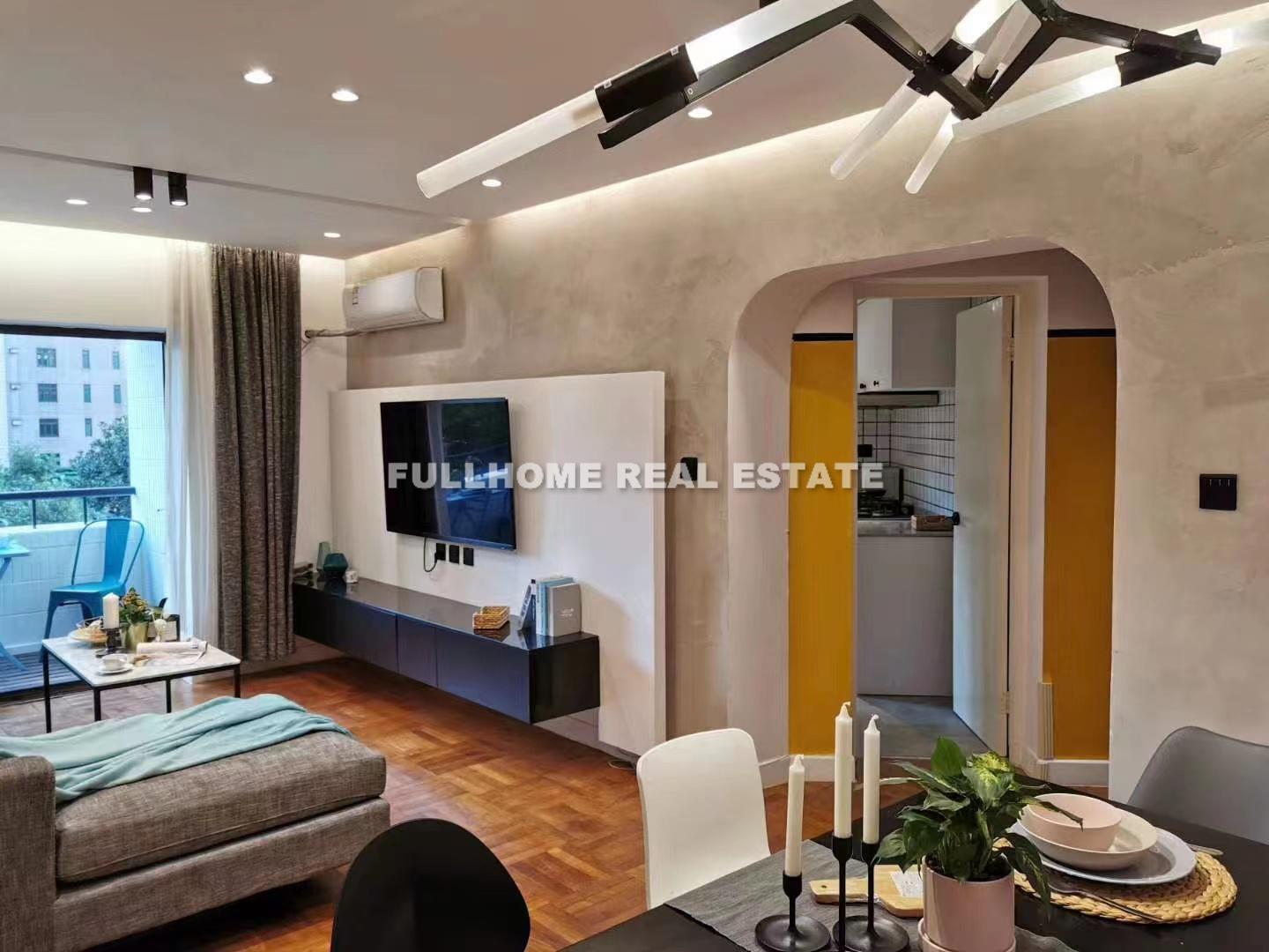 Haihua Garden - 3 bedroom apartment in Shanghai, Downtown, Downtown