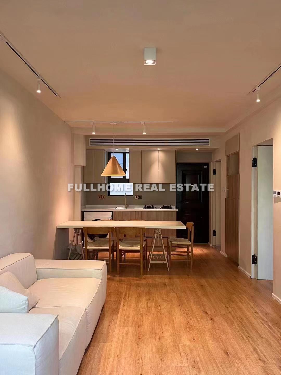 No. 1-500 Wu Xing Road Old House	 - Interior view 5, Shanghai rental property