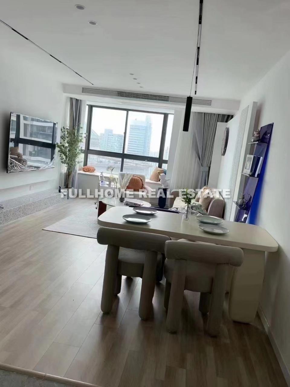 Zhong Yuan Liang Wan Cheng - Interior view 2, Shanghai rental property