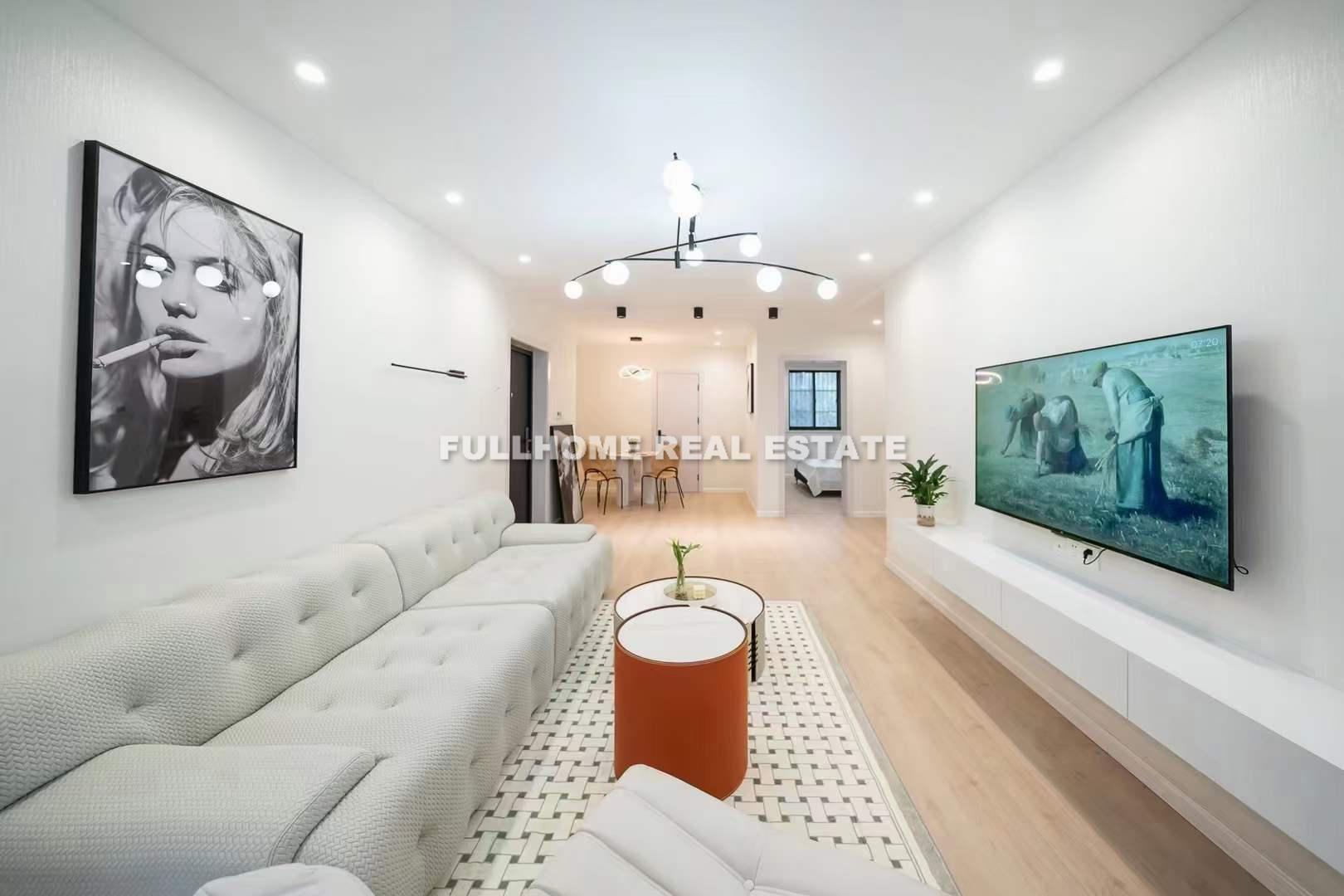 Long Cao Jia Yuan - 2 bedroom apartment in Shanghai, , 
