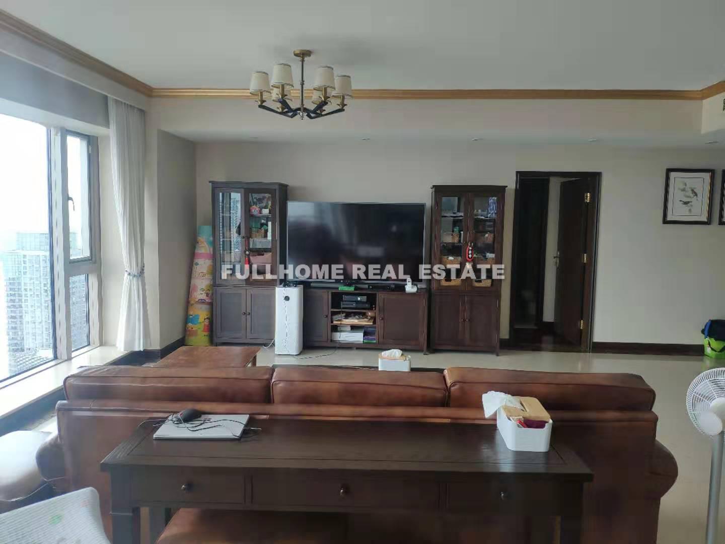 Shimao Riviera Garden - 4 bedroom apartment in Shanghai, Lujiazui, Pudong
