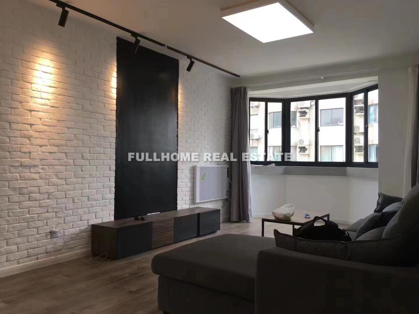 Same compound: Zhao Feng Apartment, 3 bedrooms in Shanghai