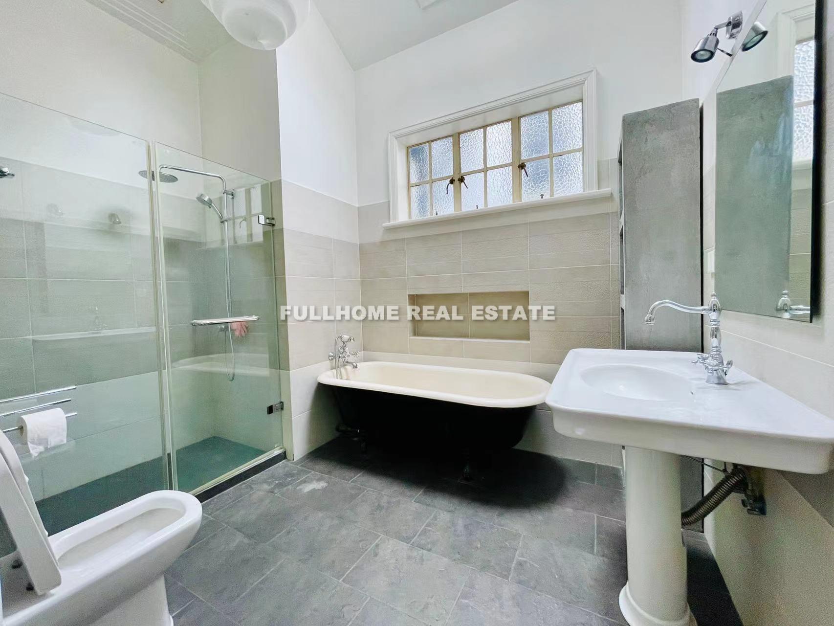 Lane 1-600 Jiaozhou Road Old House - Interior view 6, Shanghai rental property