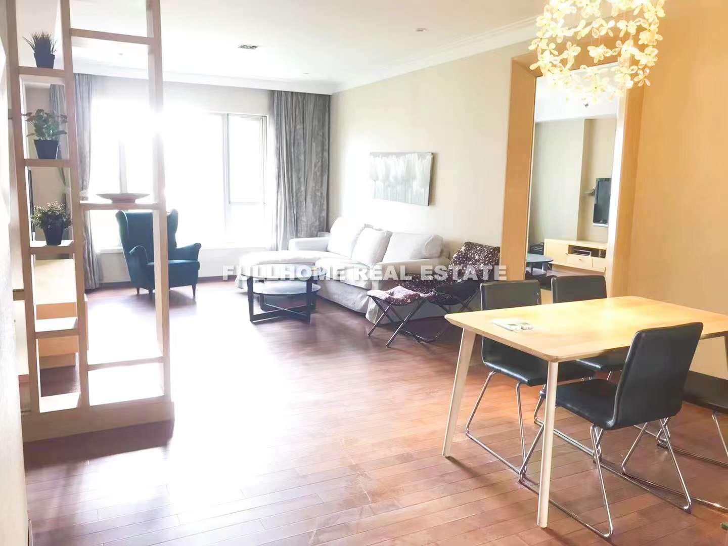 Wellington Garden - 3 bedroom apartment in Shanghai, Xujiahui, Downtown