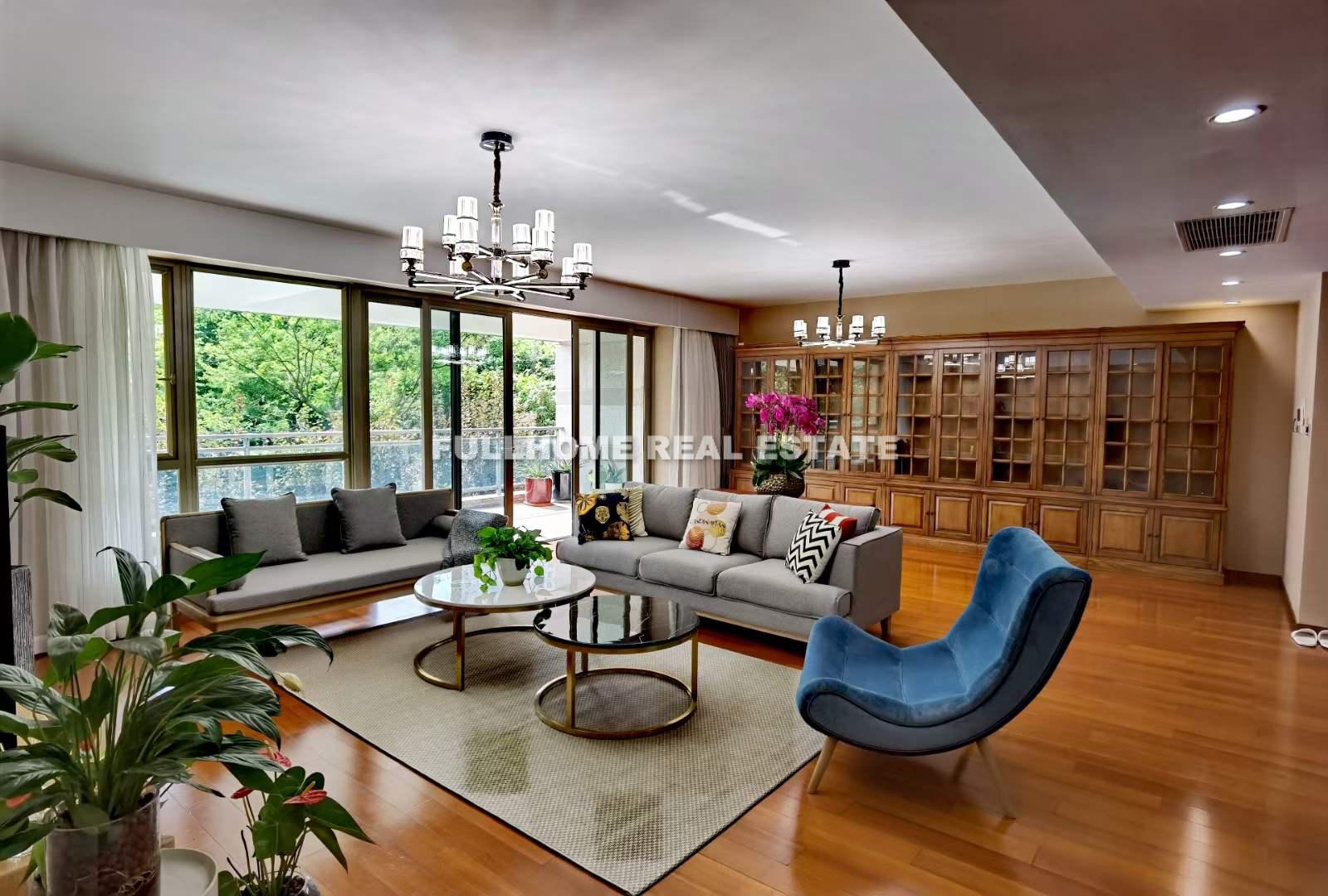 Yun Du Yuan - 4 bedroom apartment in Shanghai, Downtown, Downtown