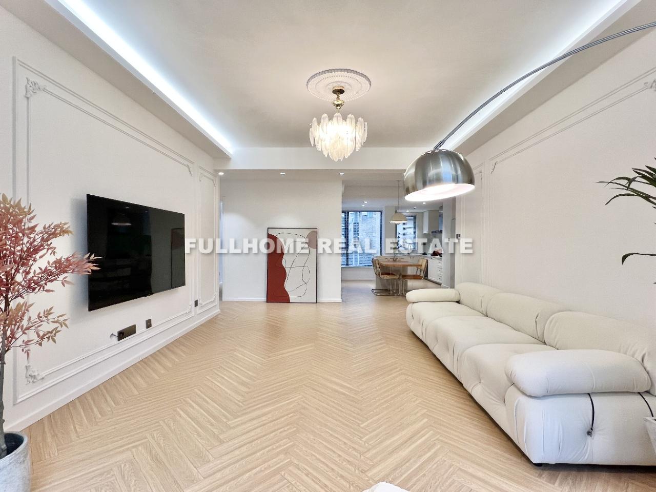 Same compound: Hai Yue Garden, 3 bedrooms in Shanghai