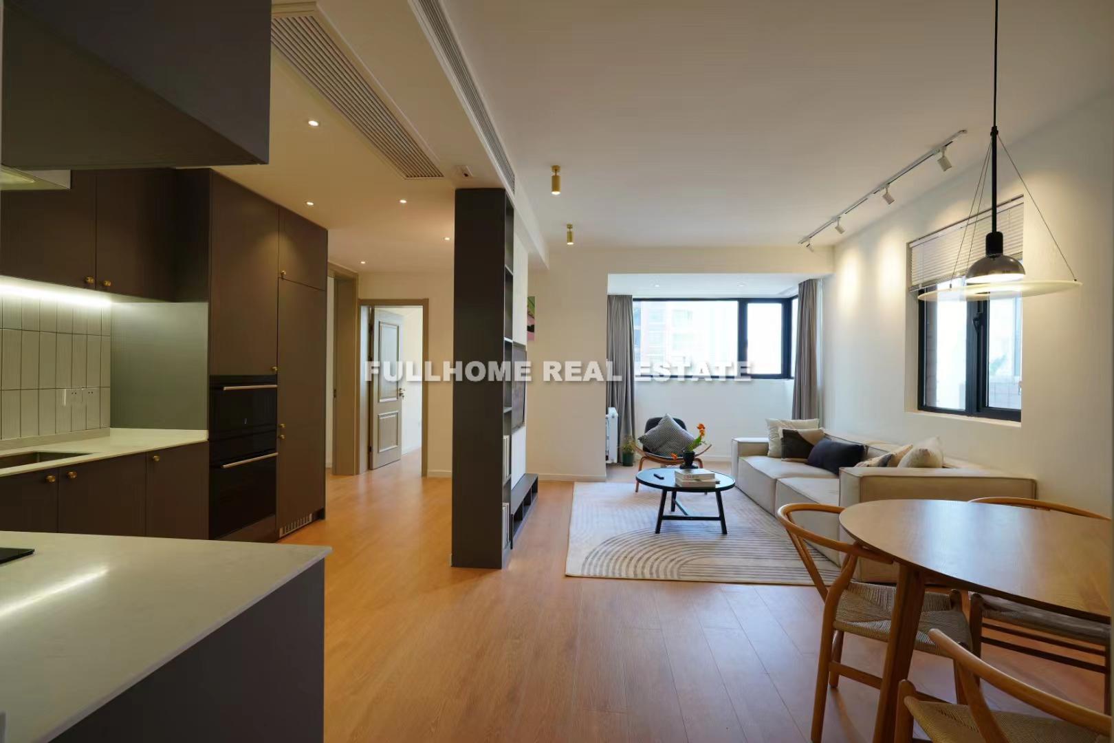 Same compound: Baodu Mansion, 2 bedrooms in Shanghai