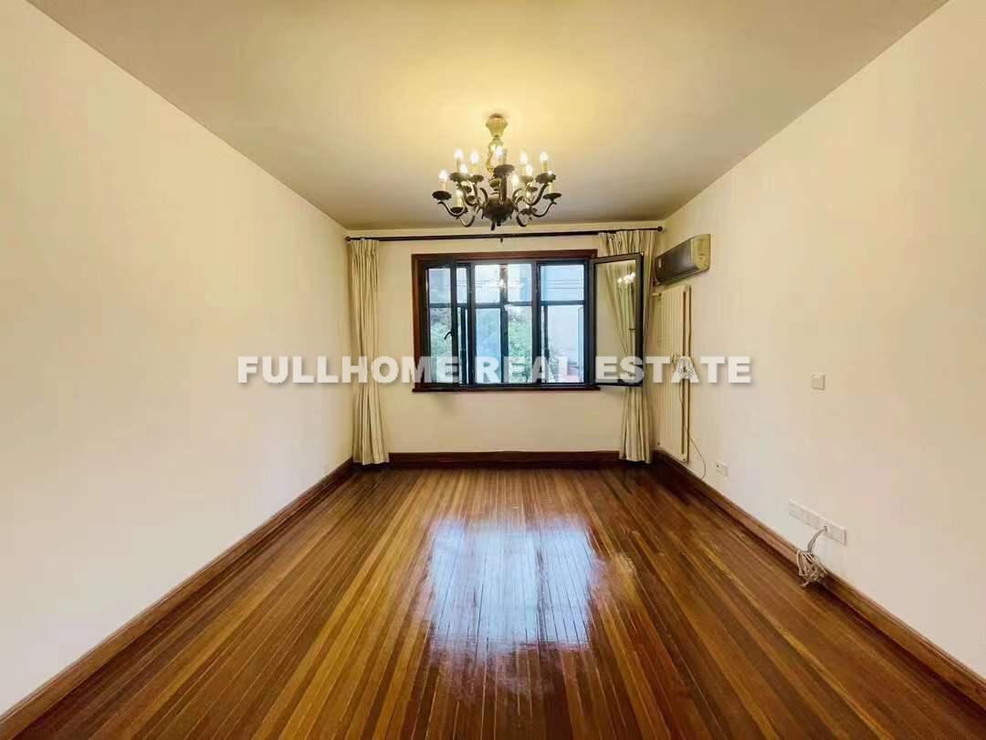 Lane 1-500 Wanpin Road Old House	 - Interior view 3, Shanghai rental property