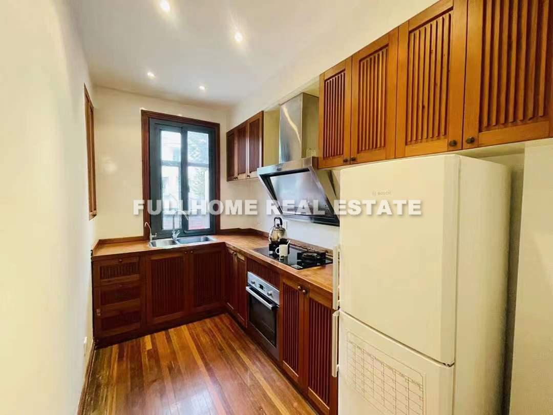 Lane 1-500 Wanpin Road Old House	 - Interior view 4, Shanghai rental property