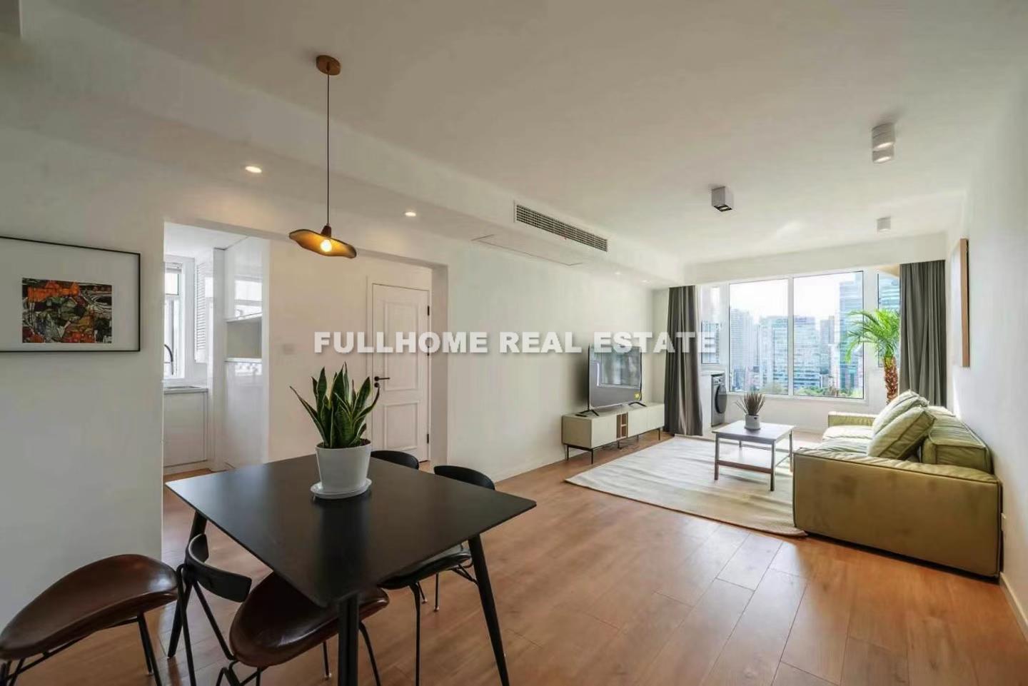 Same compound: Tianping Apartment, 1 bedrooms in Shanghai