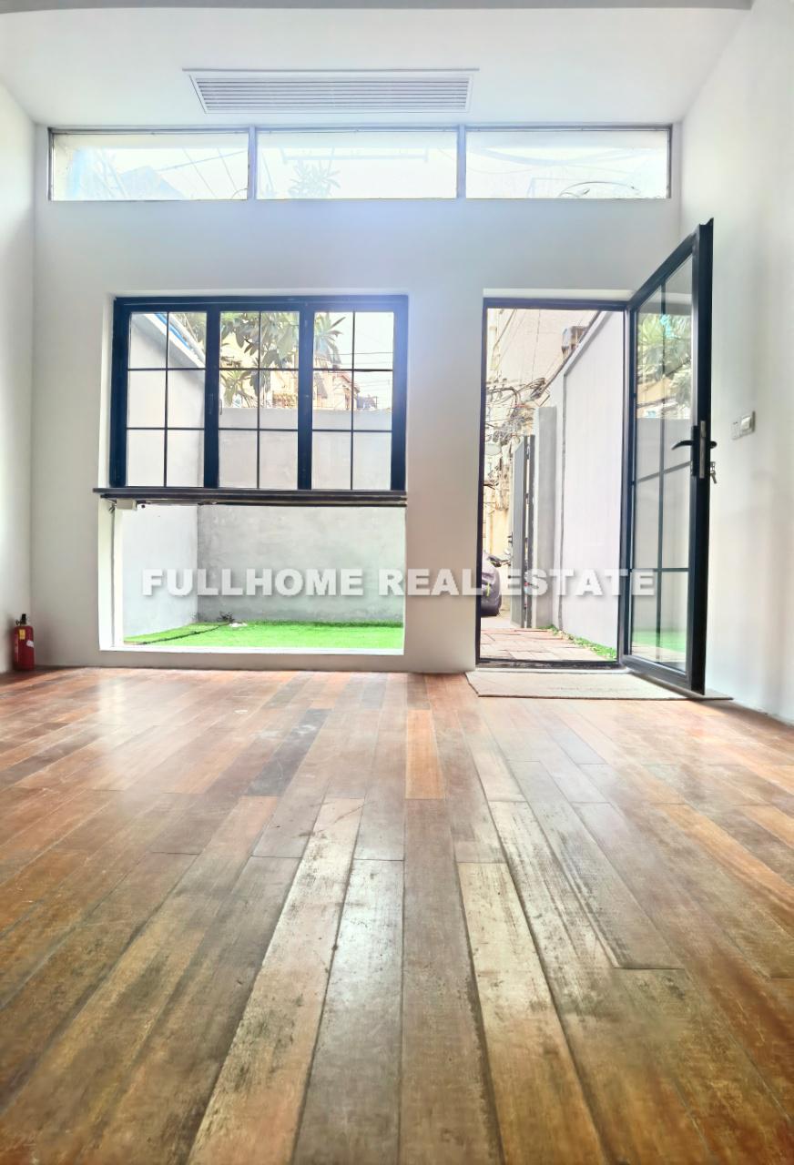 No. 306 South Xiangyang Road Old House - Interior view 2, Shanghai rental property