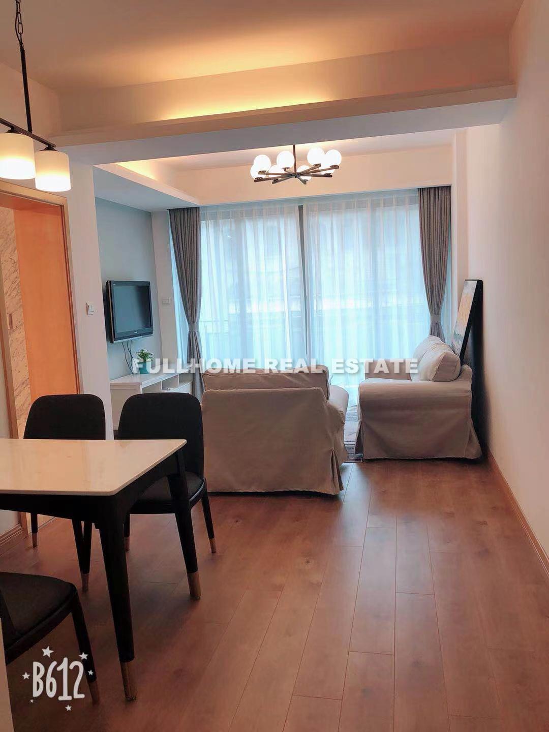 Jing An Four Seasons - 1 bedroom apartment in Shanghai, Jing An, Downtown