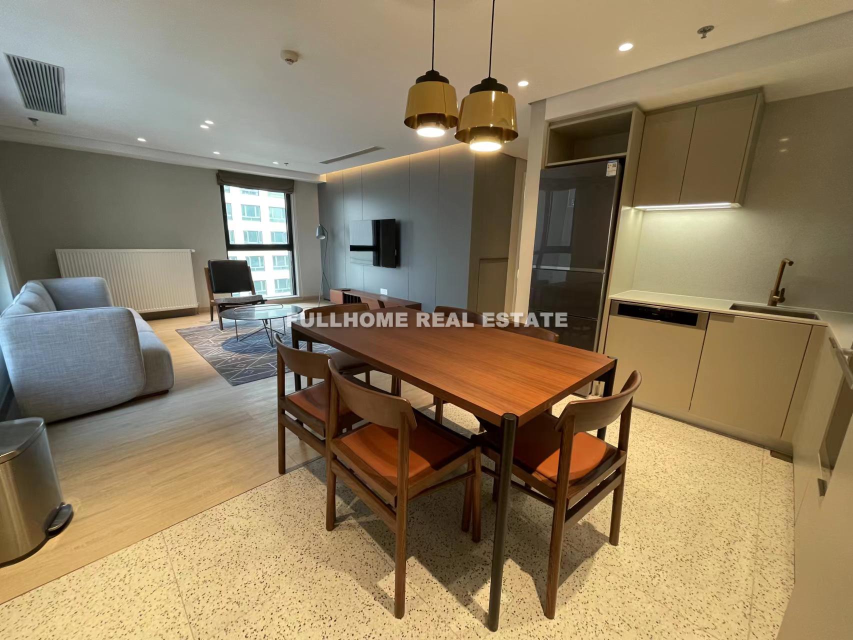 Liv’n 833 - 3 bedroom apartment in Shanghai, Downtown, Downtown