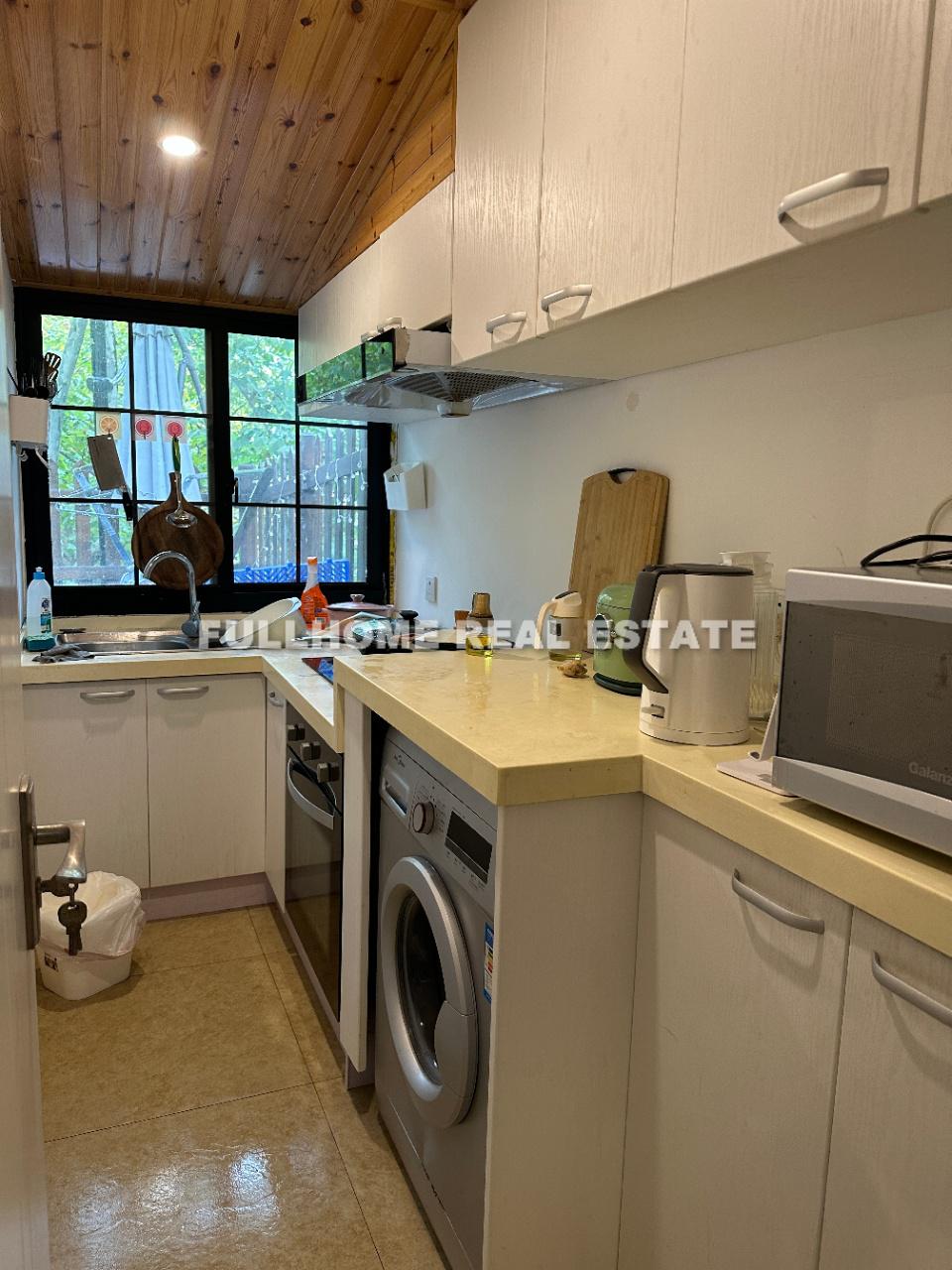 No.1-700 Xinhua Road Old House - Interior view 3, Shanghai rental property