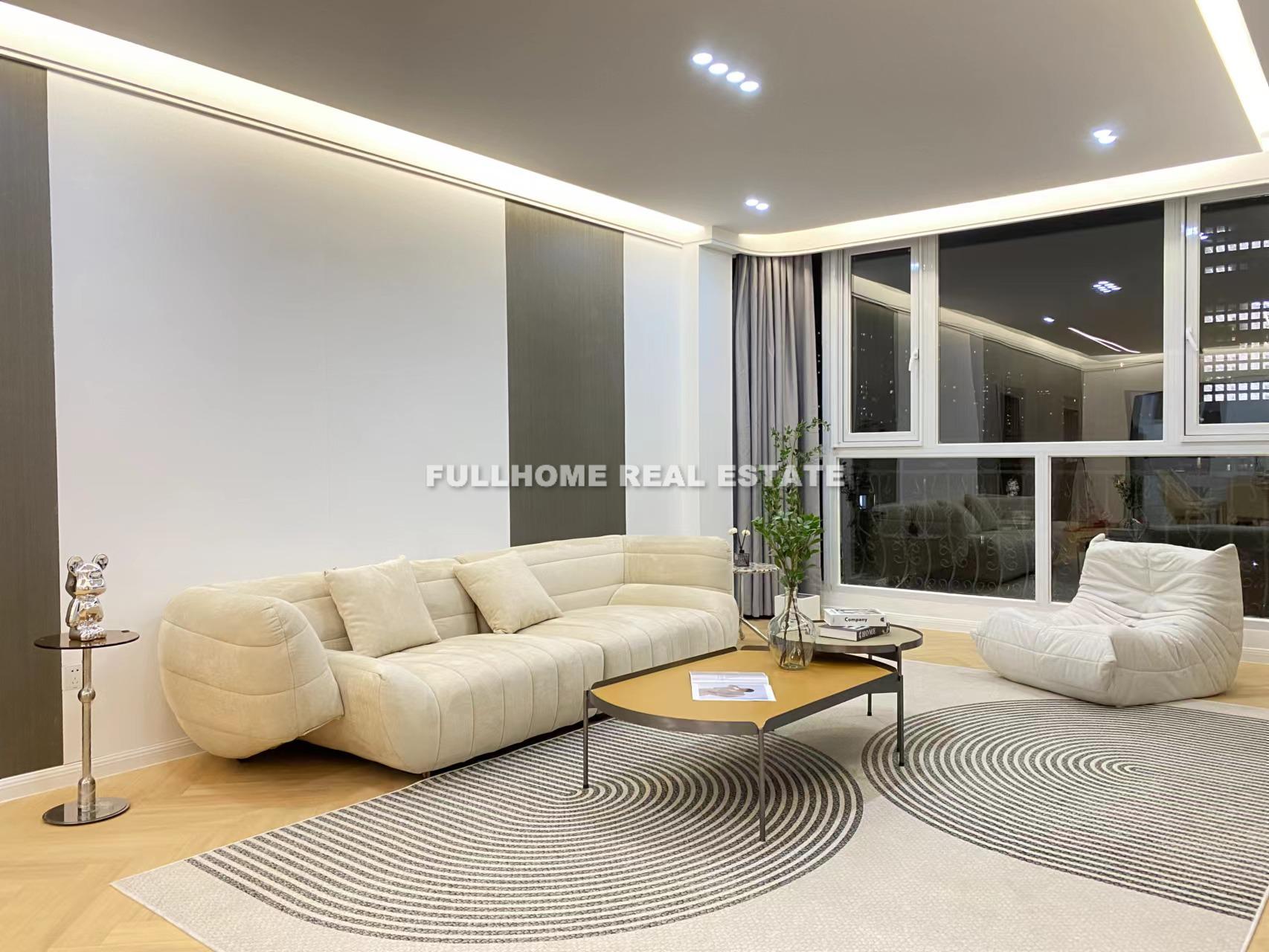 Minghua Mansion - 3 bedroom apartment in Shanghai, Downtown, Downtown