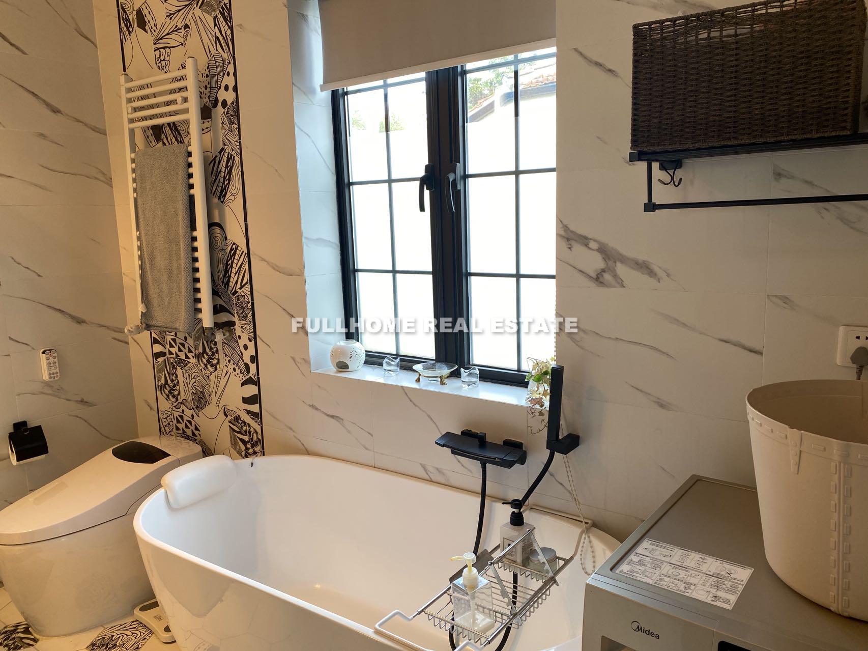 Lane 1501-2500 Middle Huaihai Road Old House	 - Interior view 4, Shanghai rental property