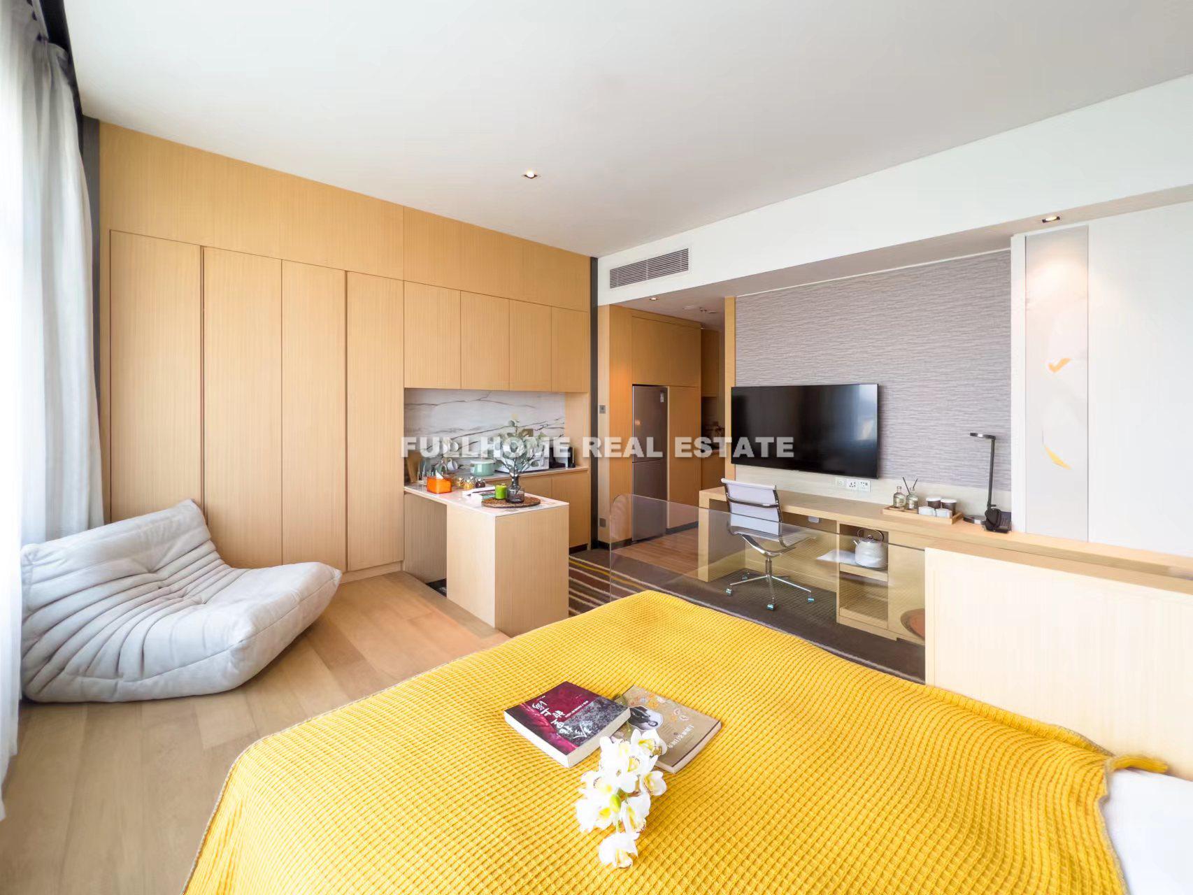 Similar property: Bling Service Apartment, 1 bedrooms, 40 sqm in Shanghai