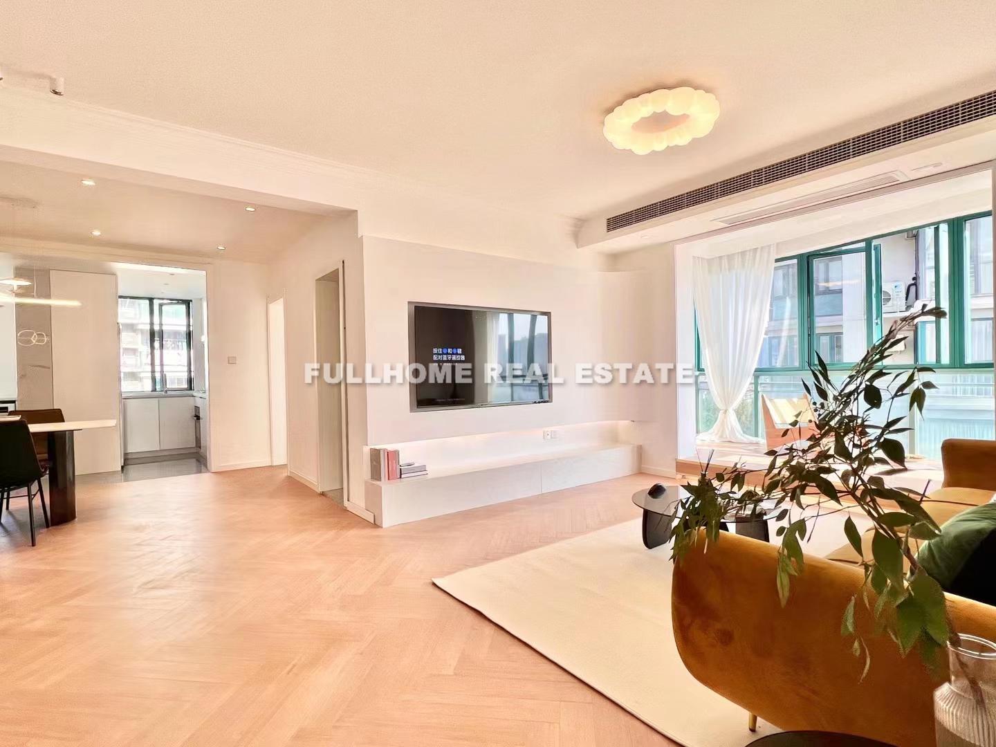 Hong Kai Wan Garden - 3 bedroom apartment in Shanghai, Downtown, Downtown