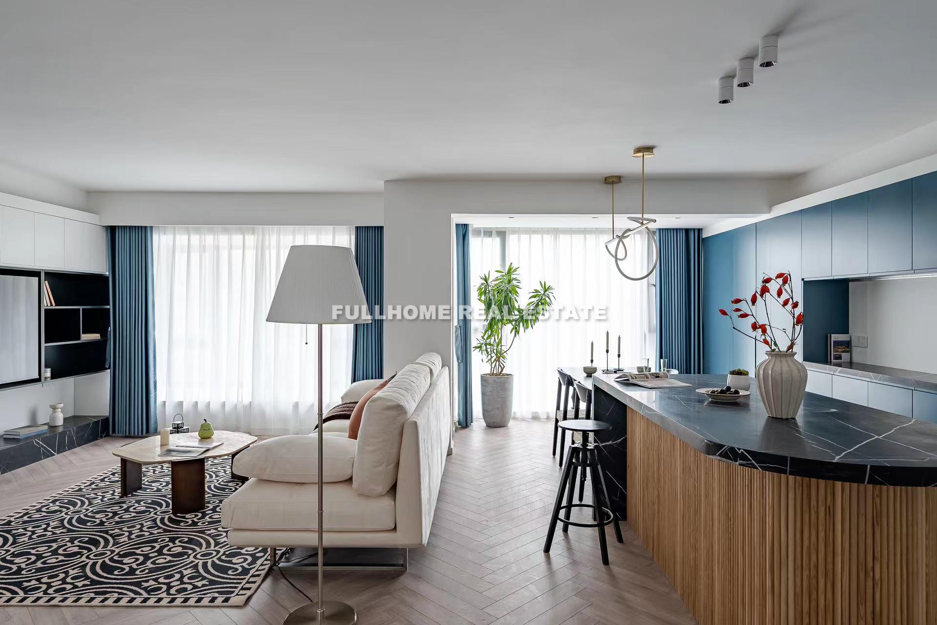 Zhongfu City Phase Ⅰ - 3 bedroom apartment in Shanghai, People Square, Downtown