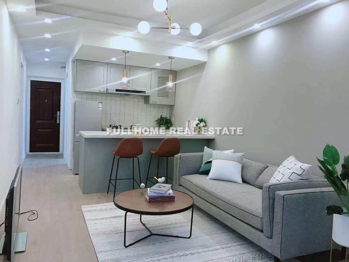 Same compound: Tianping Apartment, 1 bedrooms in Shanghai