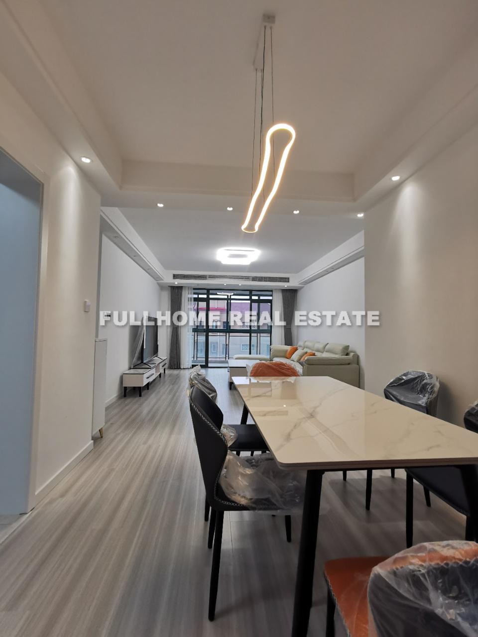 Regents Park - 3 bedroom apartment in Shanghai, Zhongshan Park, Downtown