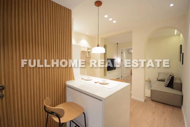 Lane 1-1000 Yi Shan Road Old House	 - Interior view 8, Shanghai rental property