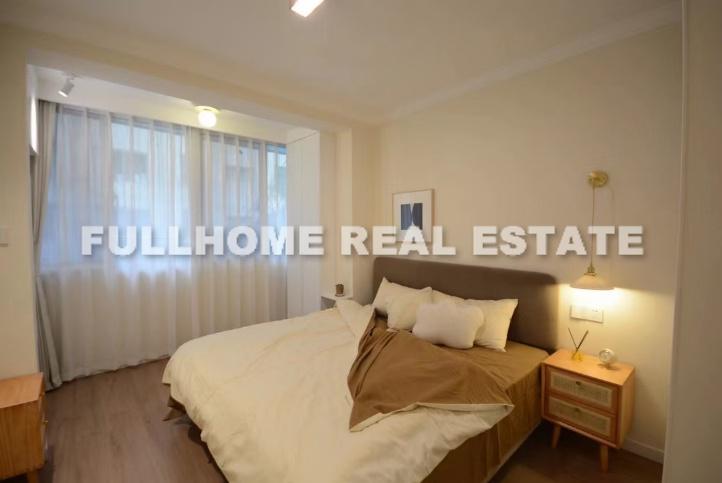 Lane 1-1000 Yi Shan Road Old House	 - Interior view 3, Shanghai rental property