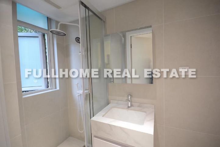 Lane 1-1000 Yi Shan Road Old House	 - Interior view 7, Shanghai rental property