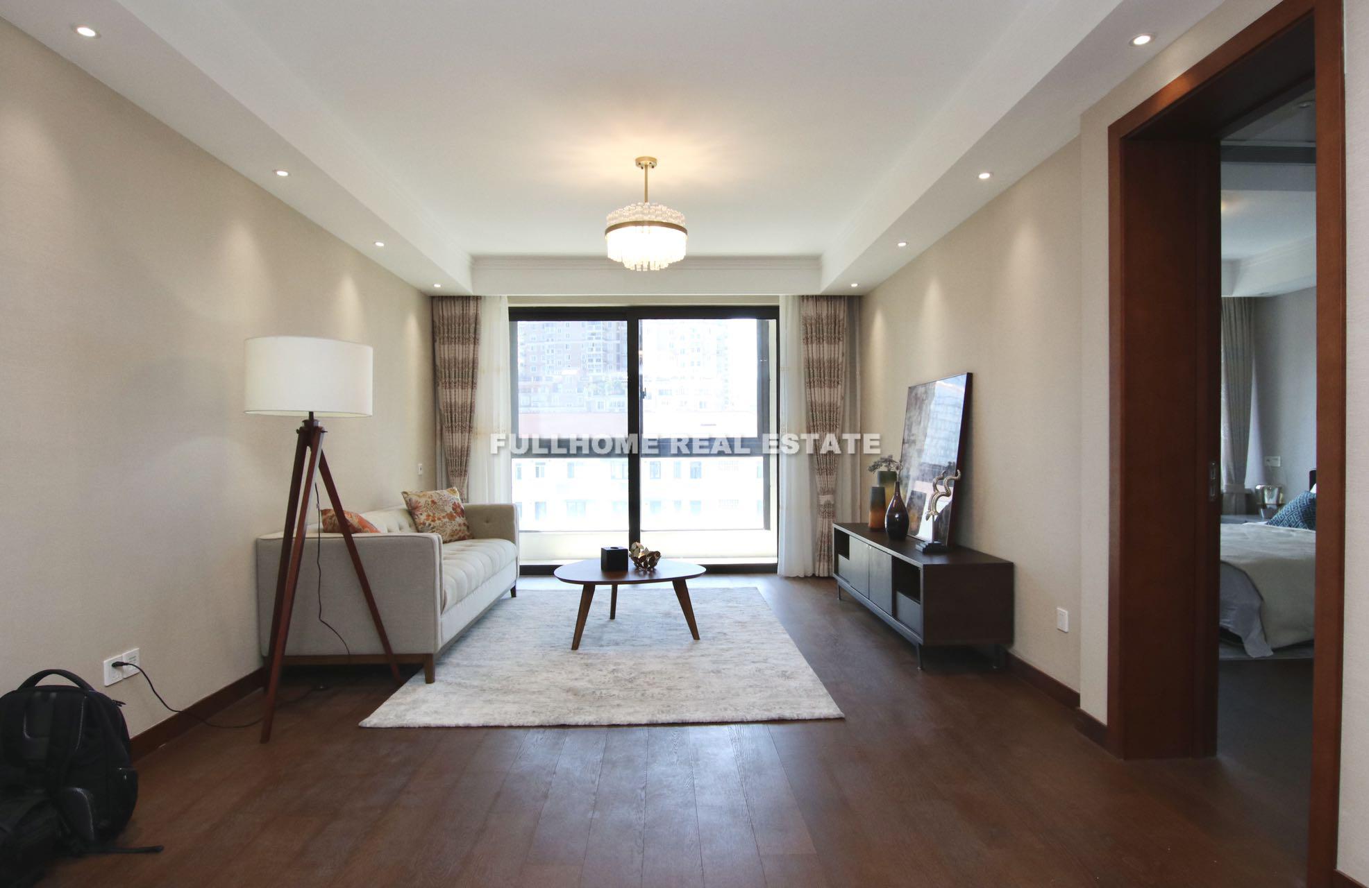 Same compound: Hongkang Zhaohui Garden, 2 bedrooms in Shanghai