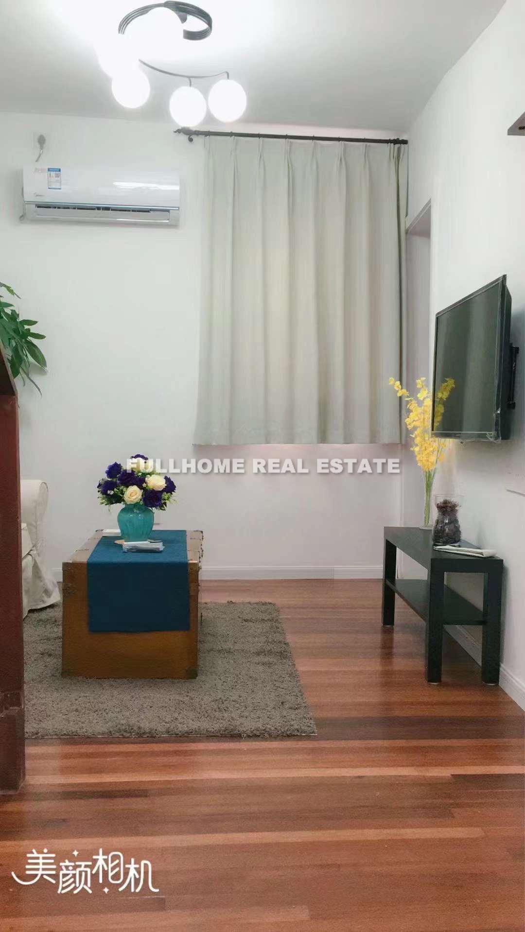 Lane 1-400 Julu Road Old House	 - Interior view 3, Shanghai rental property